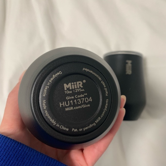 1 black miir wine tumbler, - Picture 4 of 4